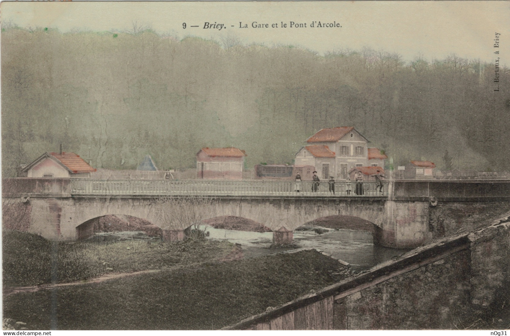 54 - Briey - La Gare Et Le Pont D'accole - C - Briey