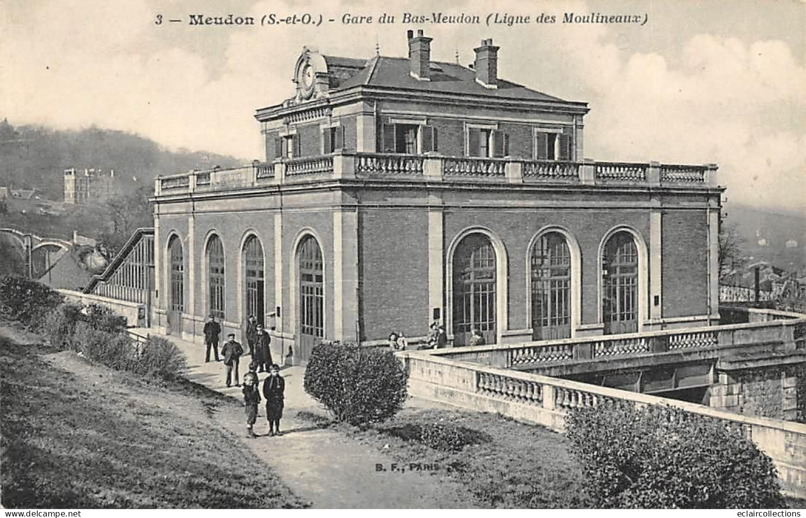 Meudon         92          Gare Du Bas Meuon Ligne Des Moulineaux .  (voir Scan) - Meudon