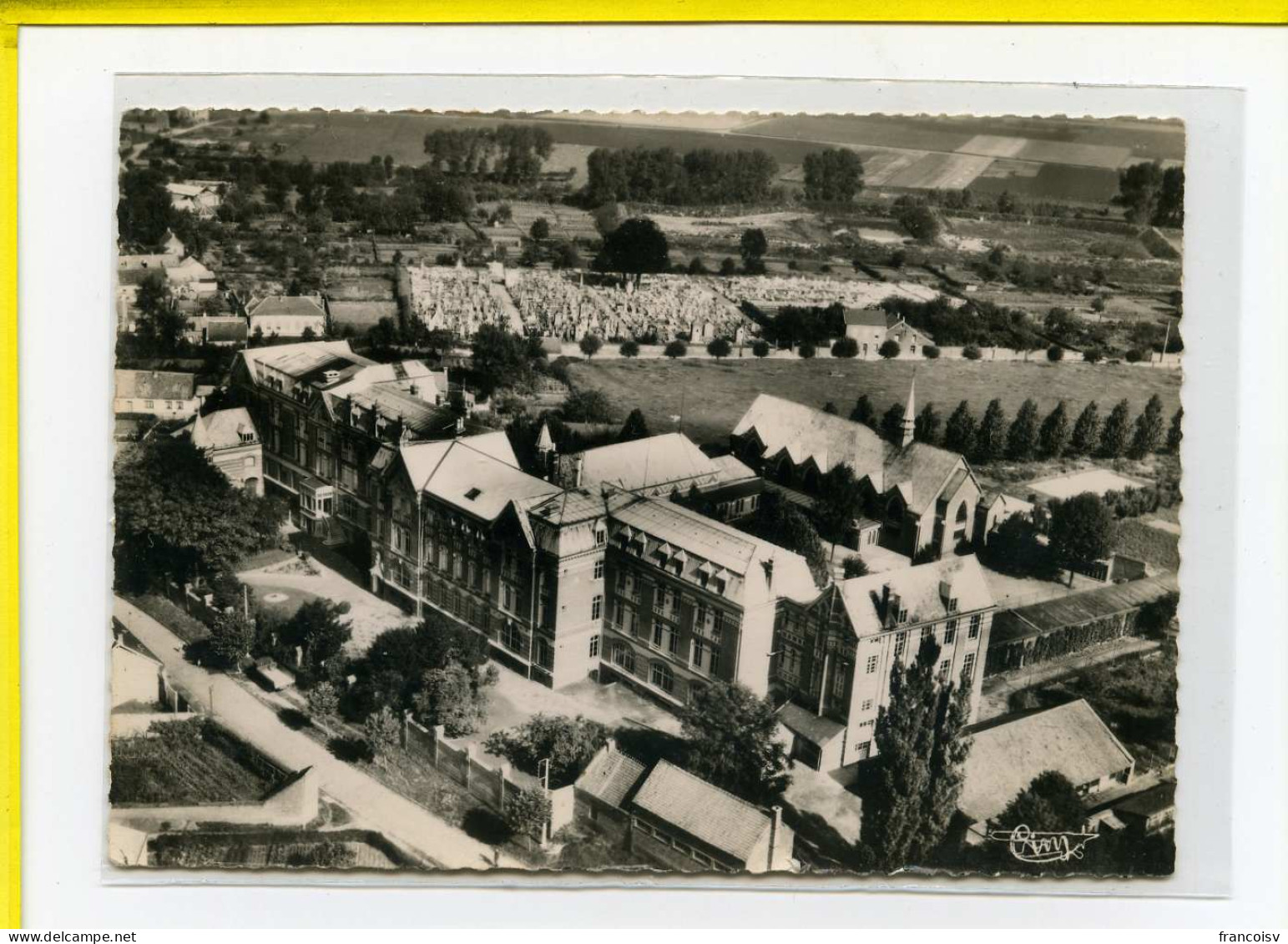 Solesmes. Le Seminaire. Vue Aerienne.  Edit Cim N° 260-49 A  Postée 1960    - Solesmes