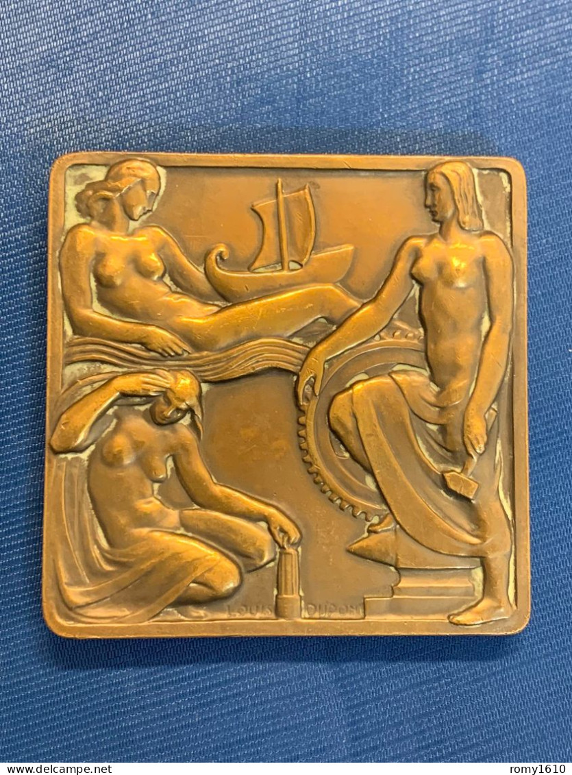 Belgique Ville De Liège Par Louis Dupont Jeune Femme Tenant Dans Ses Mains Le Blason De Liège Plaque En Bronze . - Otros & Sin Clasificación