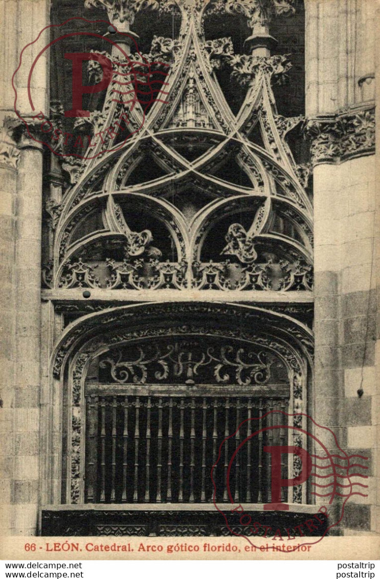 León Catedral Arco Gótico Florido En El Interior Castilla Y León. España Spain - León
