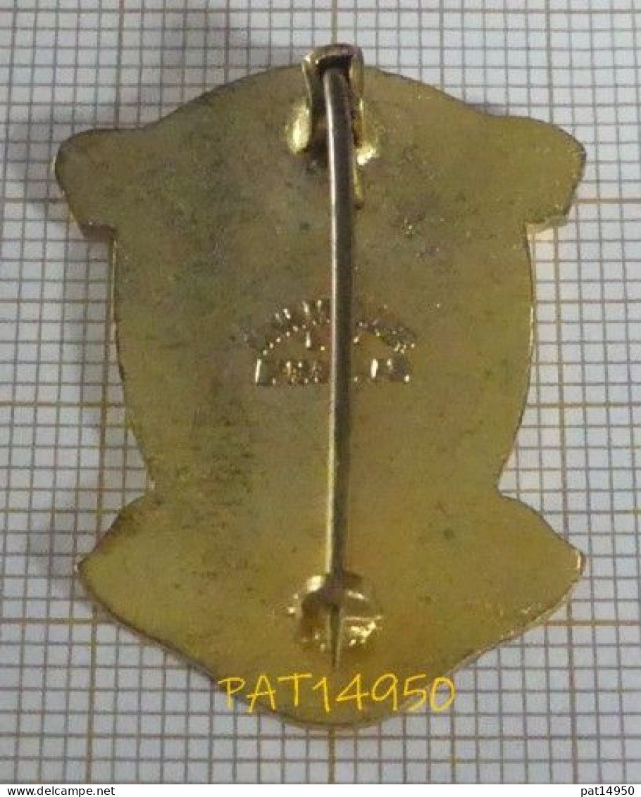 PAT14950 BROCHE HASTINGS BOWLING ASSOCIATION  SUSSEX ROYAUME-UNI En Version EGF - Bowling