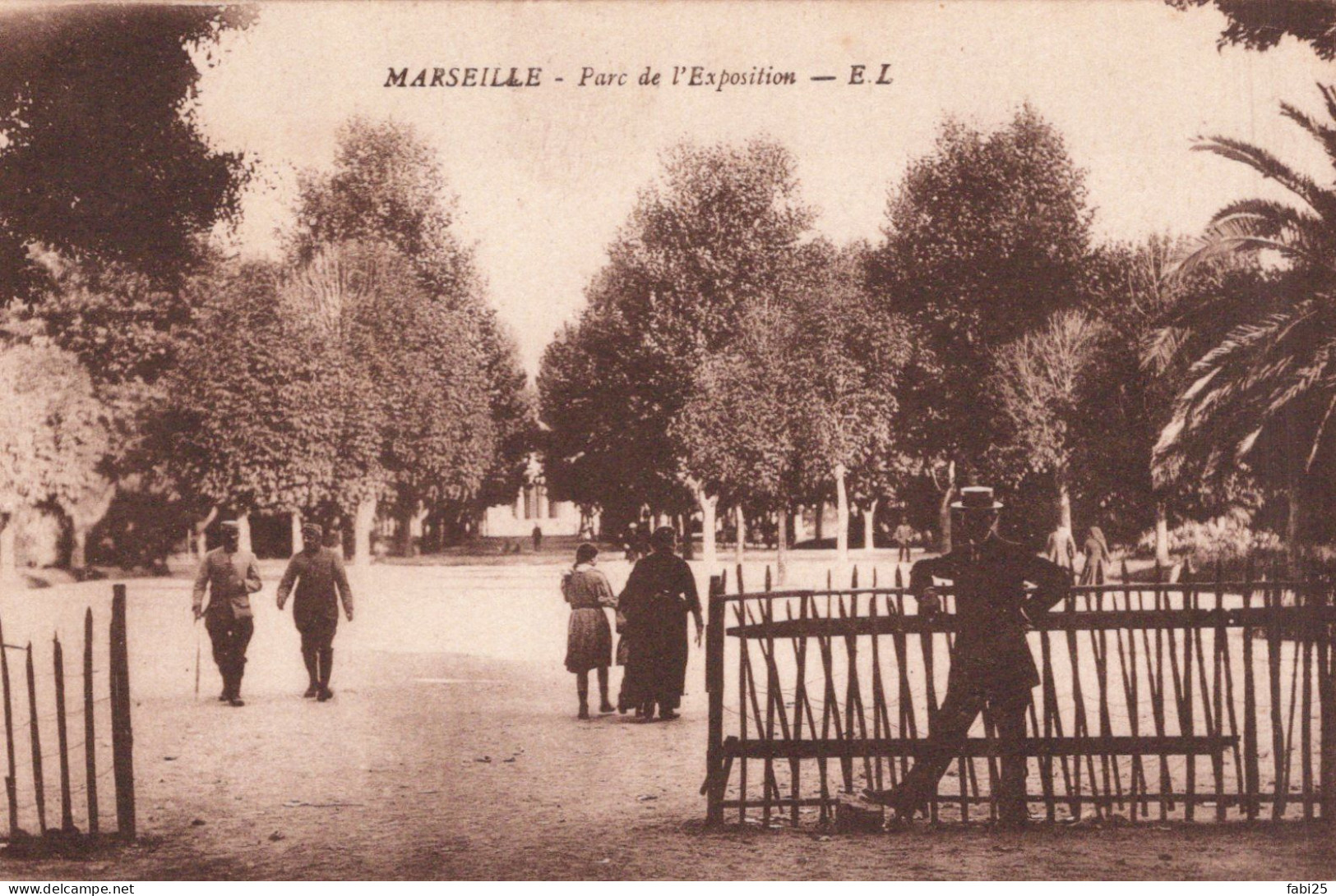 MARSEILLE PARC DE L EXPOSITION CARTE PEU COURANTE - Parques, Jardines