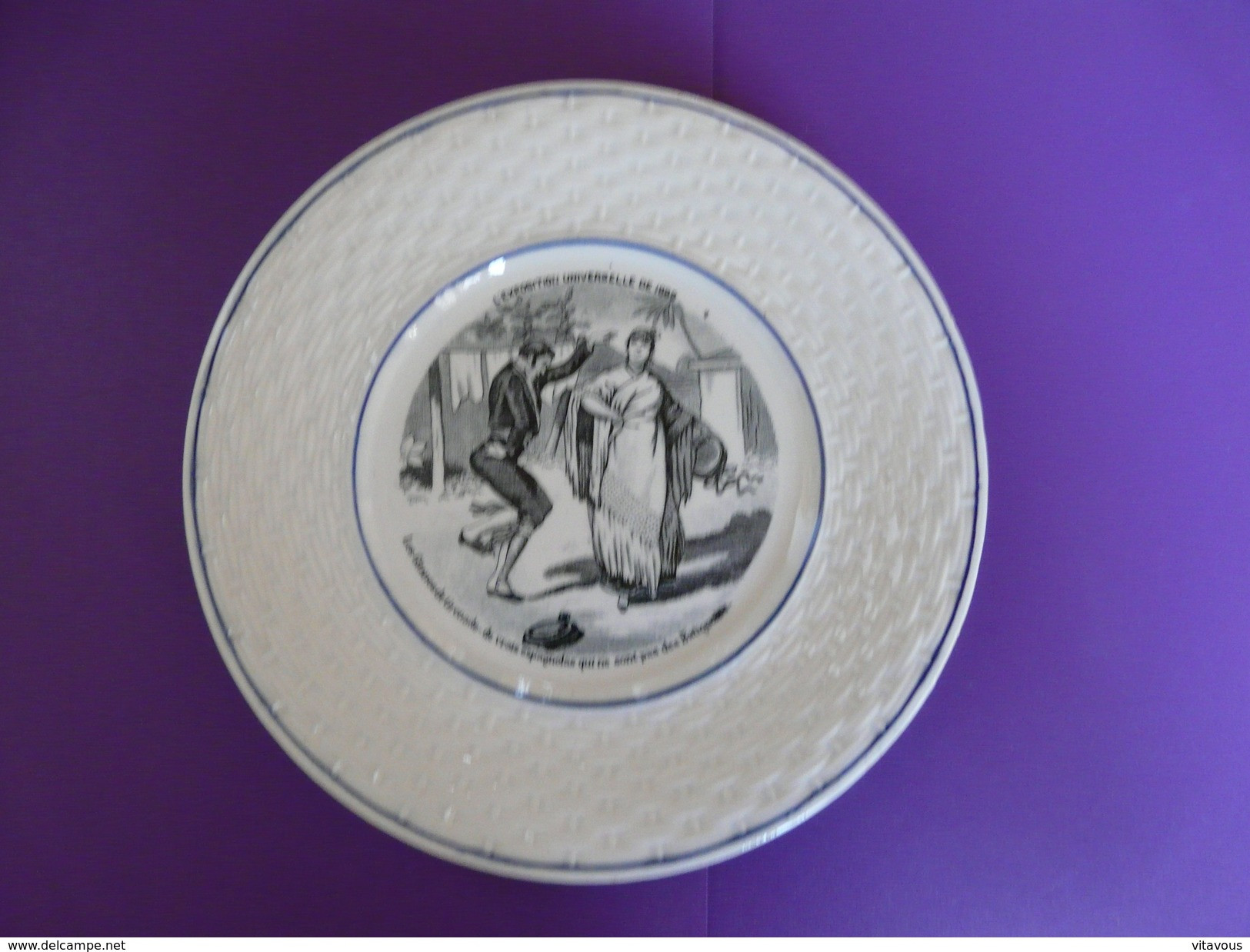 Assiette Porcelaine Gien XIX ème Siècles - Exposition Universelle De 1889 - Gien (FRA)