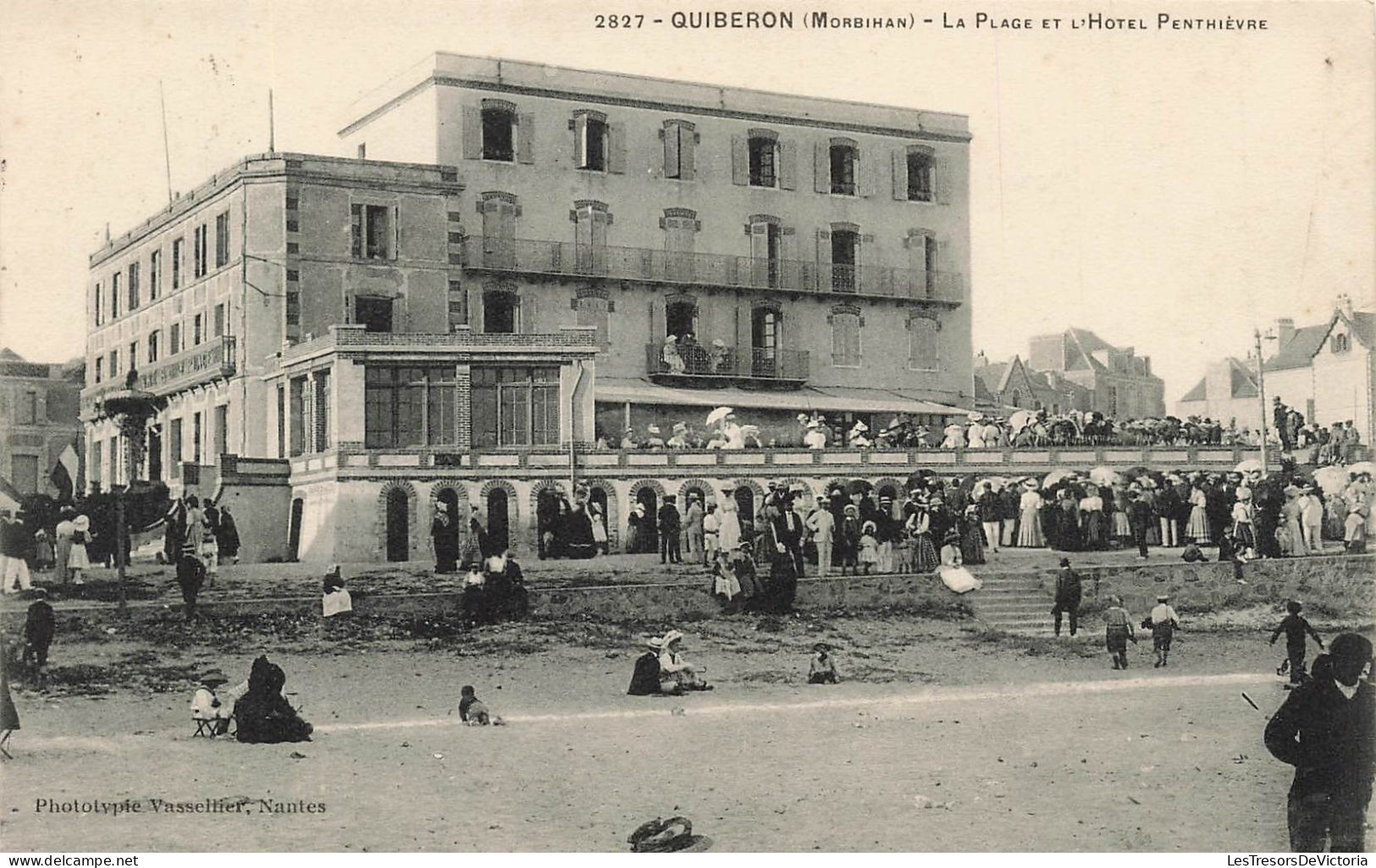 FRANCE - Quiberon - La Plage Et L'Hôtel Penthièvre - Animé - Carte Postale Ancienne - Quiberon
