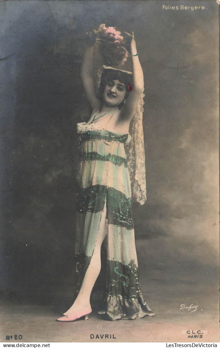 FANTAISIES - Femme - DAVRIL - Folies Bergères - Robe à Fentes - Carte Postale Ancienne - Women