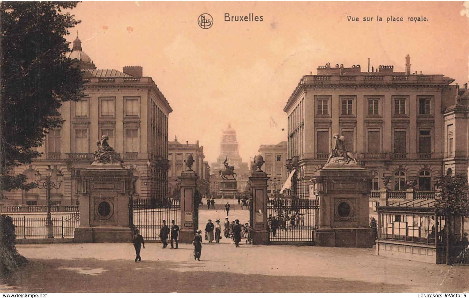 BELGIQUE - Bruxelles - Vue Sur La Place Royale - Carte Postale Ancienne - Otros & Sin Clasificación