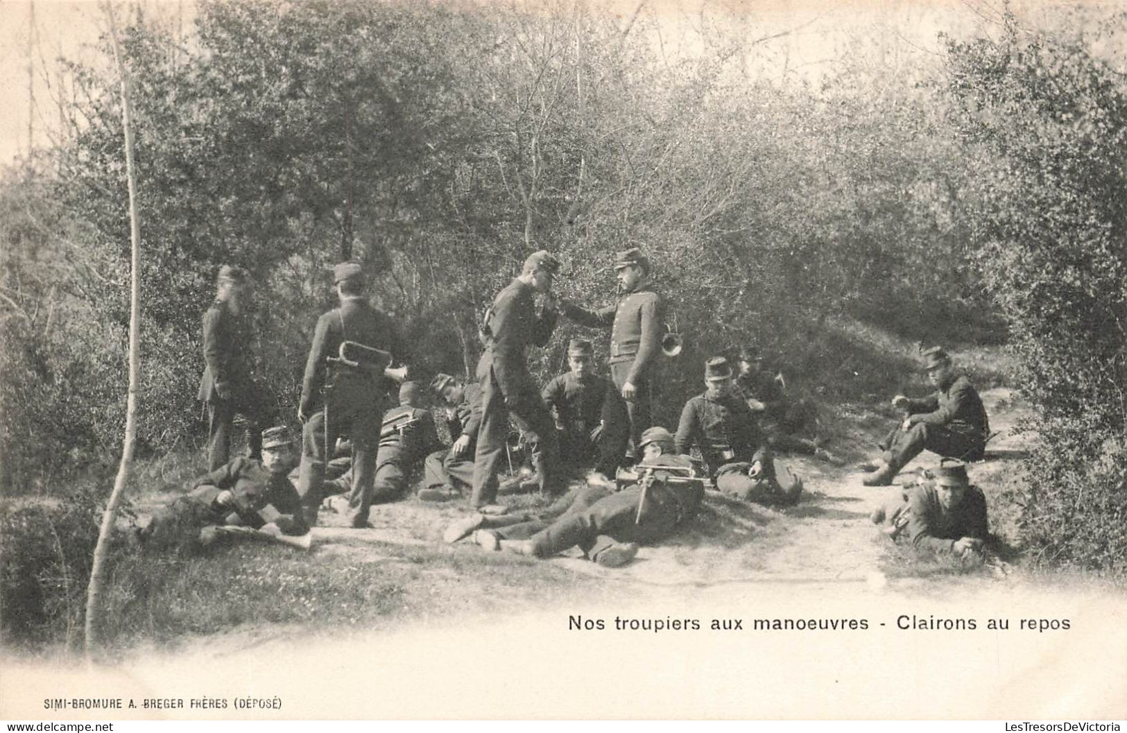 MILITARIA - Nos Troupiers Aux Manoeuvres - Clairons Au Repos - Soldats - Carte Postale Ancienne - Personnages