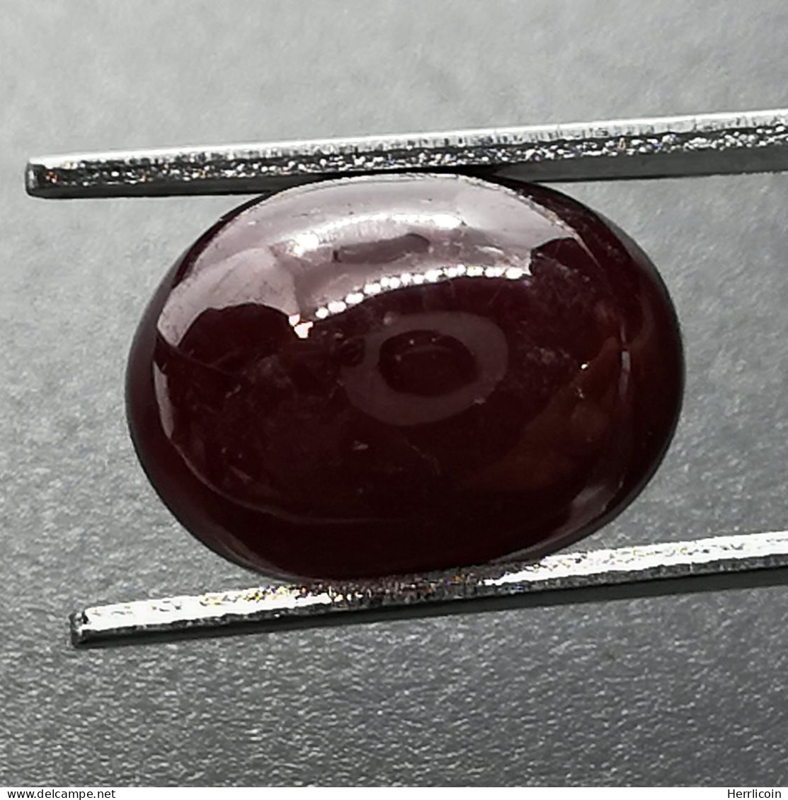 Rubis Traités (GF) De MADAGASCAR - Cabochon 6.45 Carats - Ruby