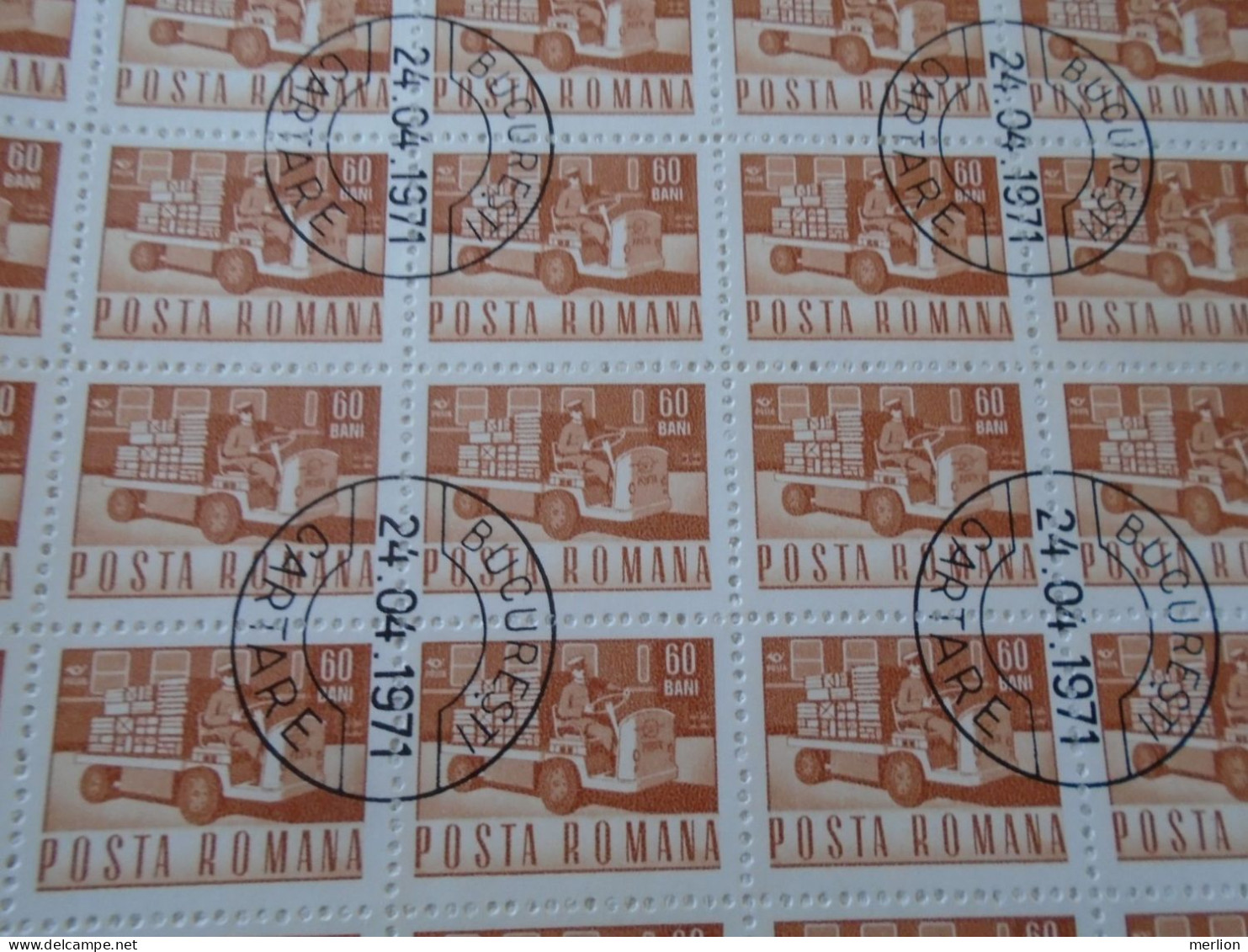 ZA484.9  ROMANIA   Sheet With   100 Stamps  60 Bani,  1971 Train Railway Station  Parcels Cancel Bucuresti  Cartare 1971 - Other & Unclassified