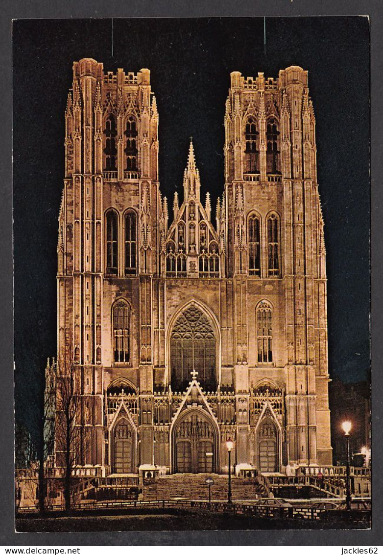 104104/ BRUXELLES, Cathédrale Saints-Michel-et-Gudule - Bruselas La Noche