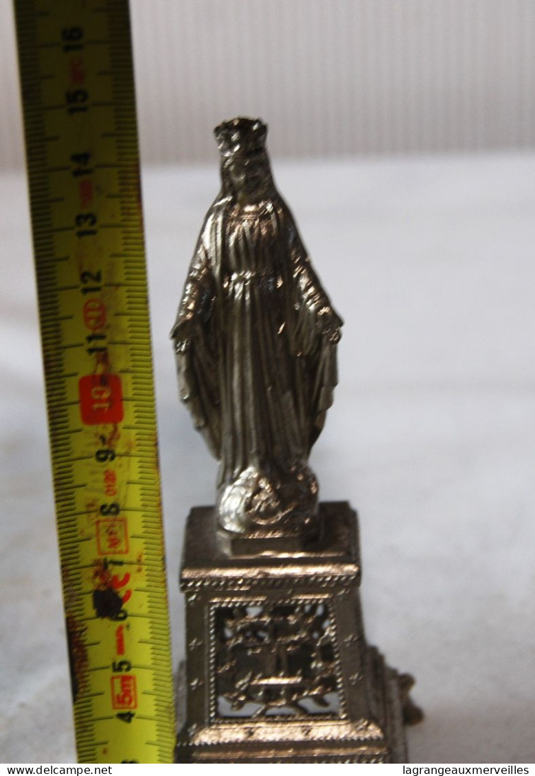 C299 La Vierge Marie Sur Son Socle - Objet De Dévotion - Religion - Religiöse Kunst