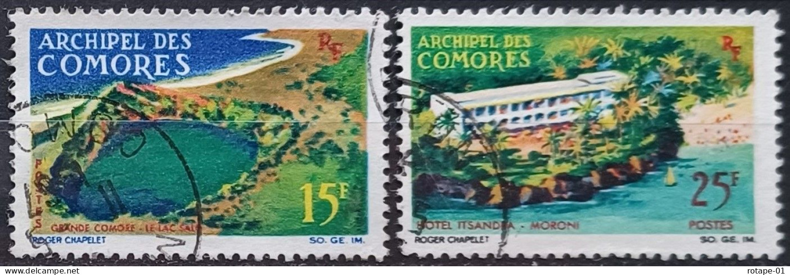 Comores  1967,  YT N°39-40  O,  Cote YT 1,9€ - Usati