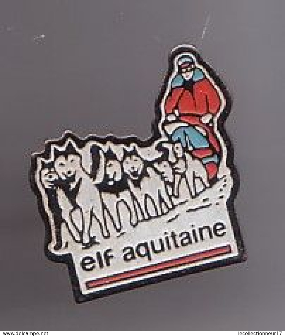 Pin's Elf Aquitaine Chien De Traineau Réf 973 - Carburants