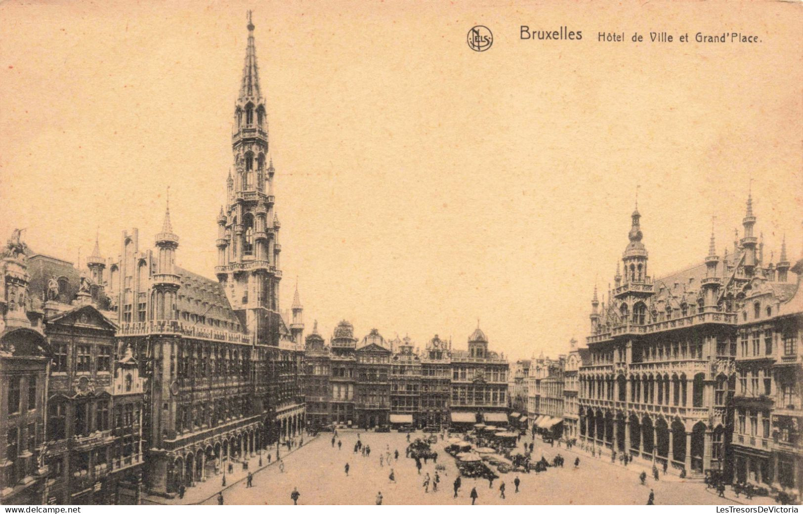 BELGIQUE - Bruxelles - Hôtel De Ville Et Grand Place - Carte Postale Ancienne - Squares