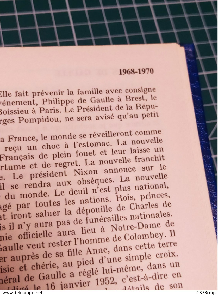 LA VIE EXTRAORDINAIRE DE CHARLES DE GAULLE - Französisch