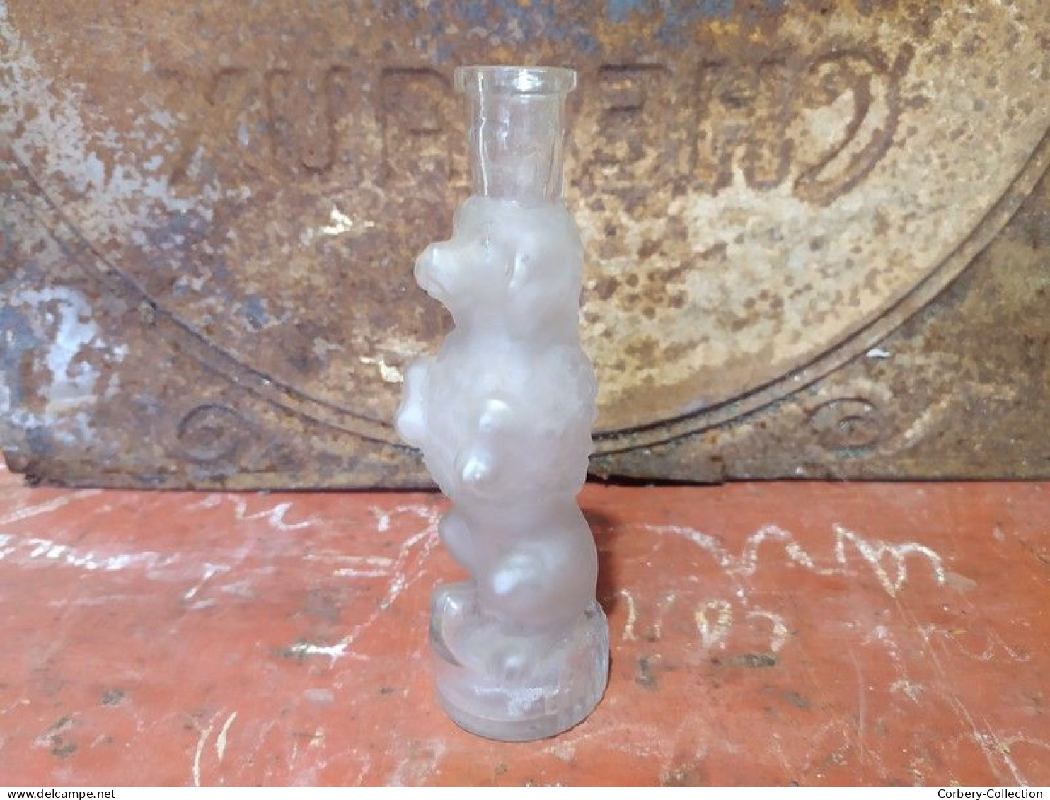 Ancienne Petite Bouteille Verre Sujet Legras Chien Caniche - Vidrio & Cristal