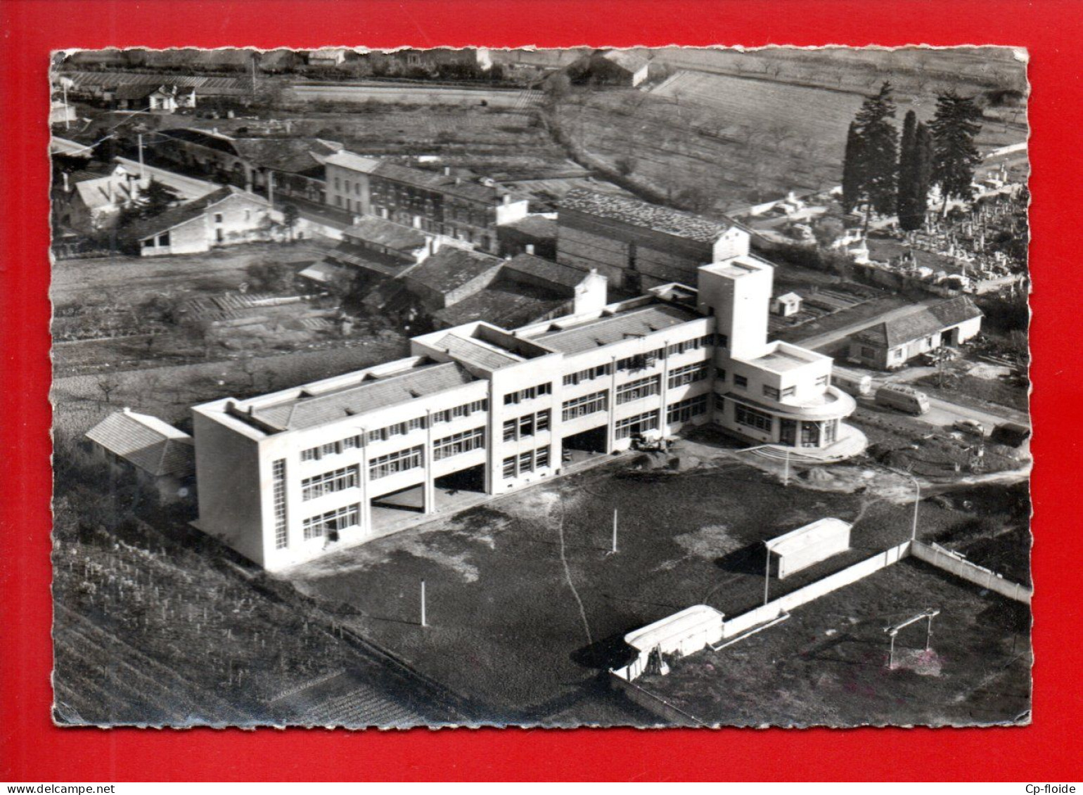 47 - CASTELMORON-SUR-LOT . LE GROUPE SCOLAIRE . VUE AÉRIENNE - Réf. N°38304 - - Castelmoron