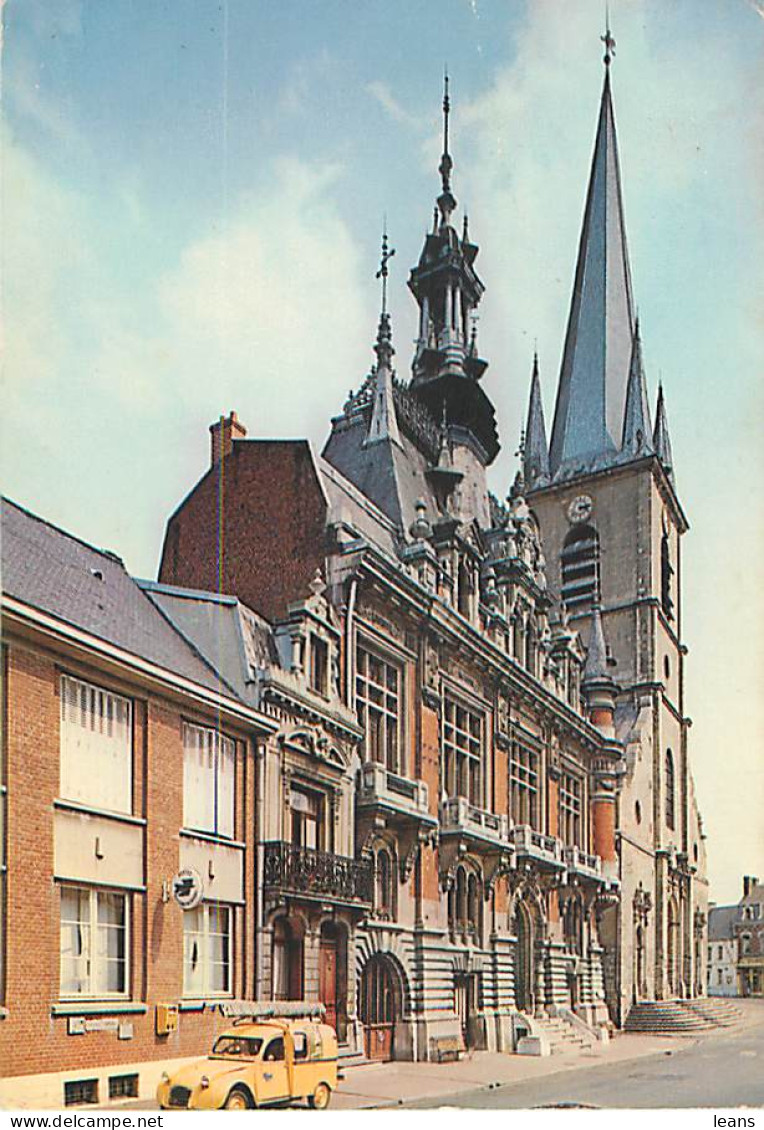 SOLESMES - La Poste, L'hôtel De Ville Et L'église  - Solesmes