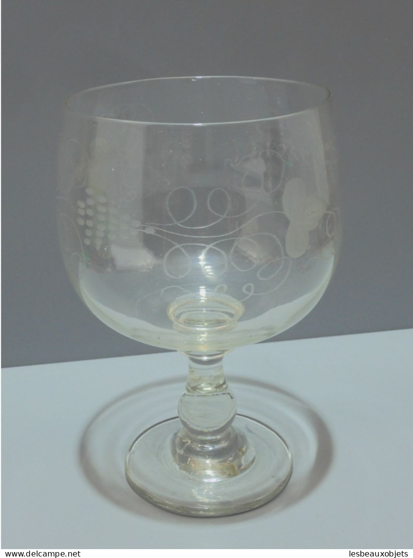 -ANCIEN TRES GRAND VERRE RINCE RAISIN Gravé AMITIE Pampres & GRAPPES RAISIN   E