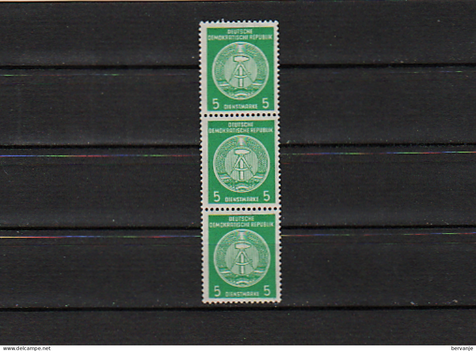 L27  Timbres ** De 1954  Service - Mint