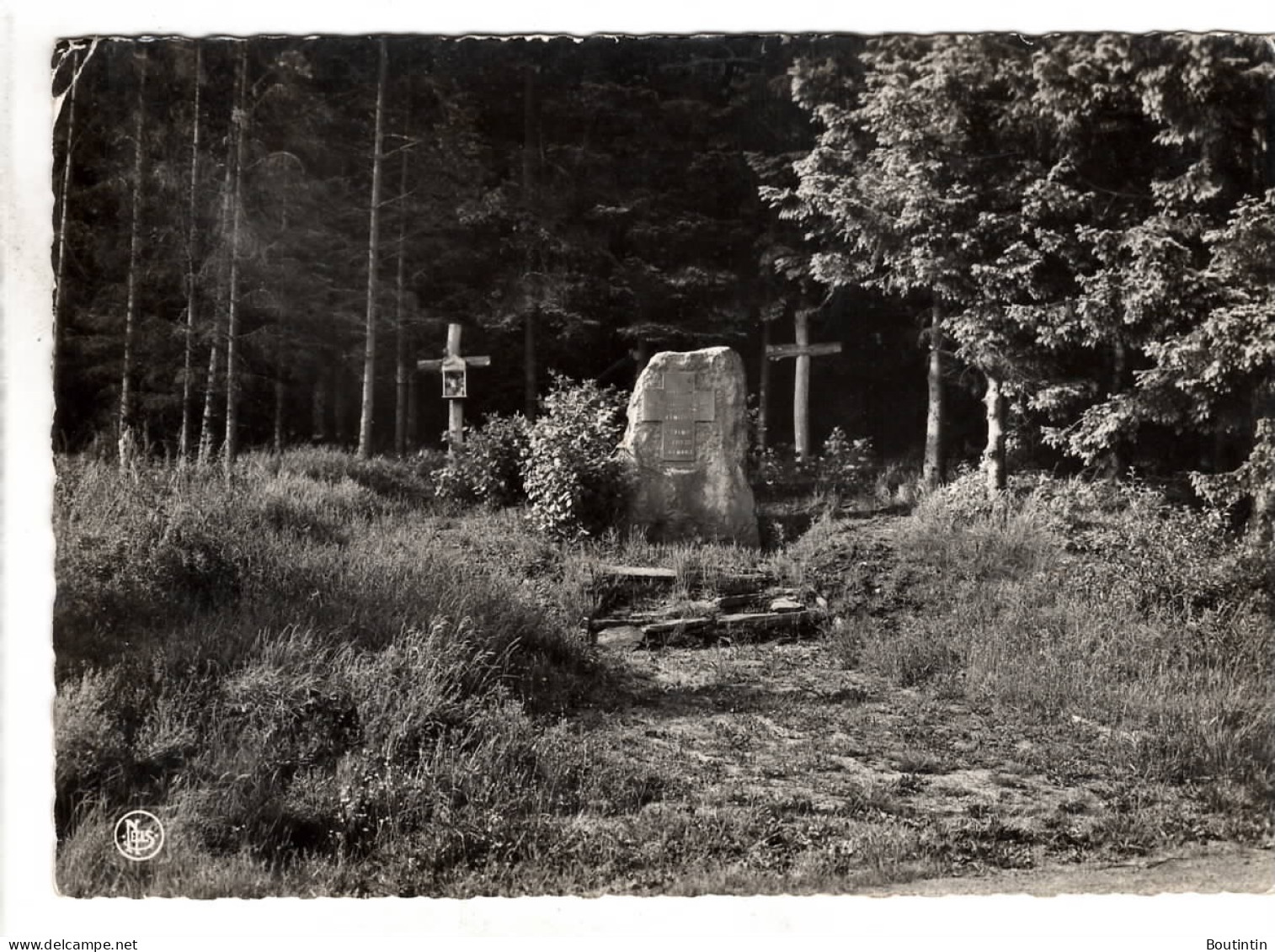 Bertogne Monument Aux 4 Martyrs - Bertogne