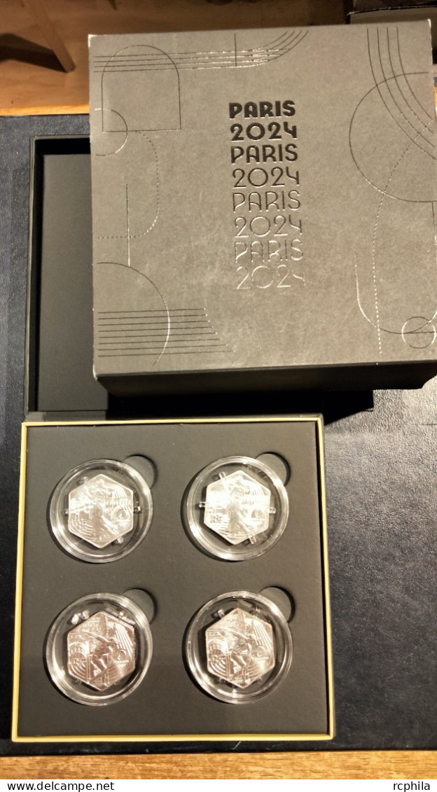 RC 26869 FRANCE 2022 / 2023 - 4x 10€ COMMEMORATIVES ARGENT JEUX OLYMPIQUES DE PARIS 2024 COFFRET BU - France