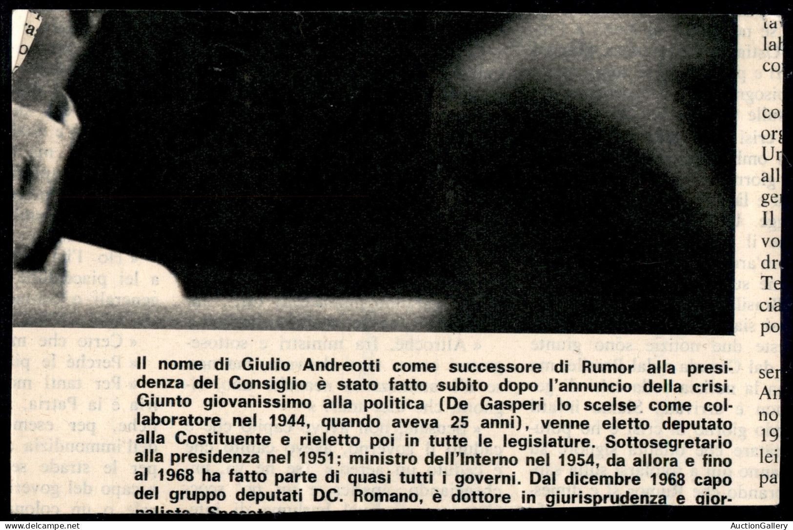 AUTOGRAFI - Andreotti Giulio (politico) - Autografo (F - C) Su Cartolina Del 1970 - Other & Unclassified