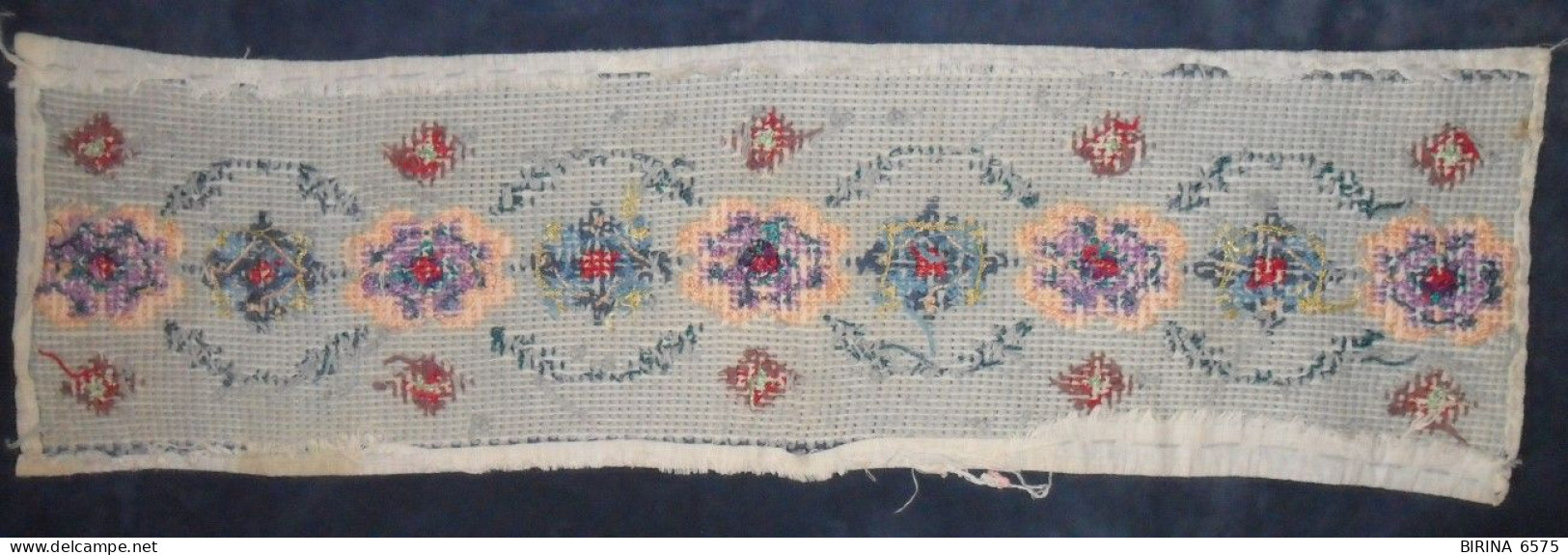 Embroidery. Napkin. THE TRACK. THE OLD ONE. 30 - 40 Gg. - 4-28-i - Cross Stitch