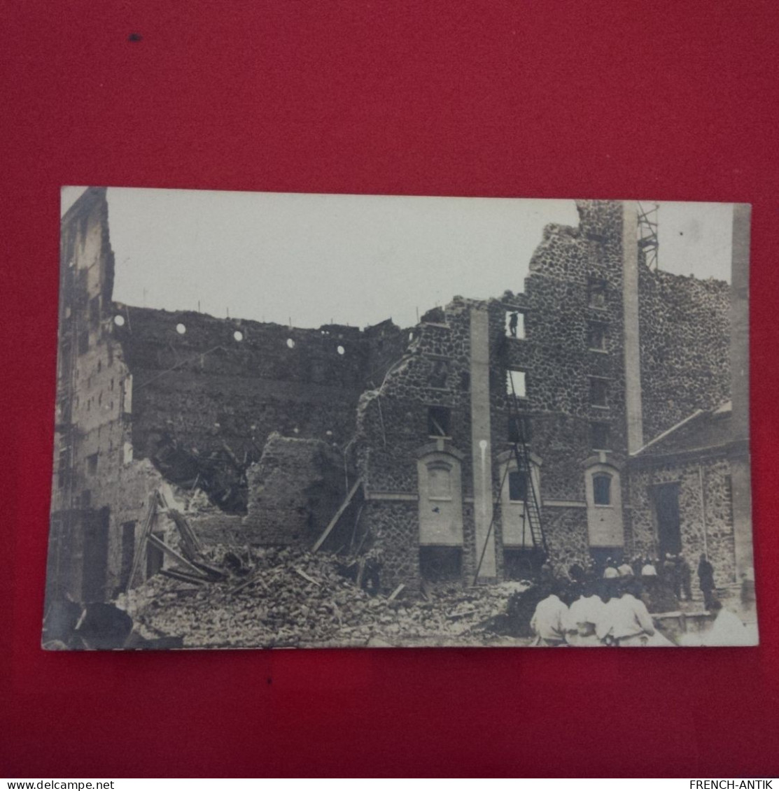 CARTE PHOTO NOGENT SUR SEINE DESTRUCTION POMPIERS - Nogent-sur-Seine