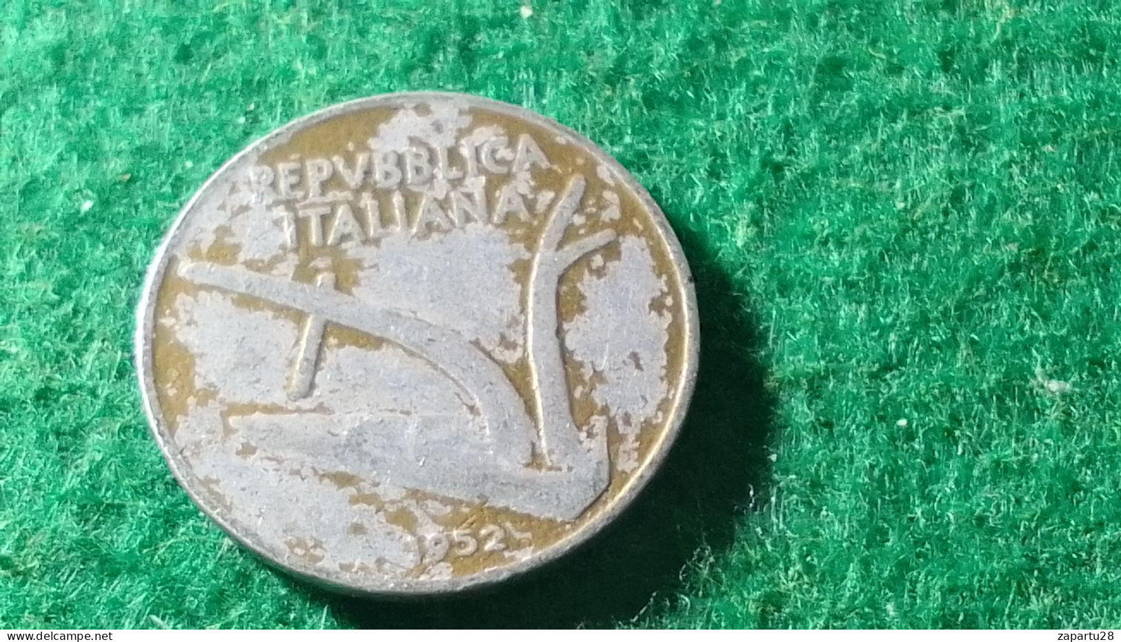 İTALYA - 1952      10   LİRE - 5 Lire