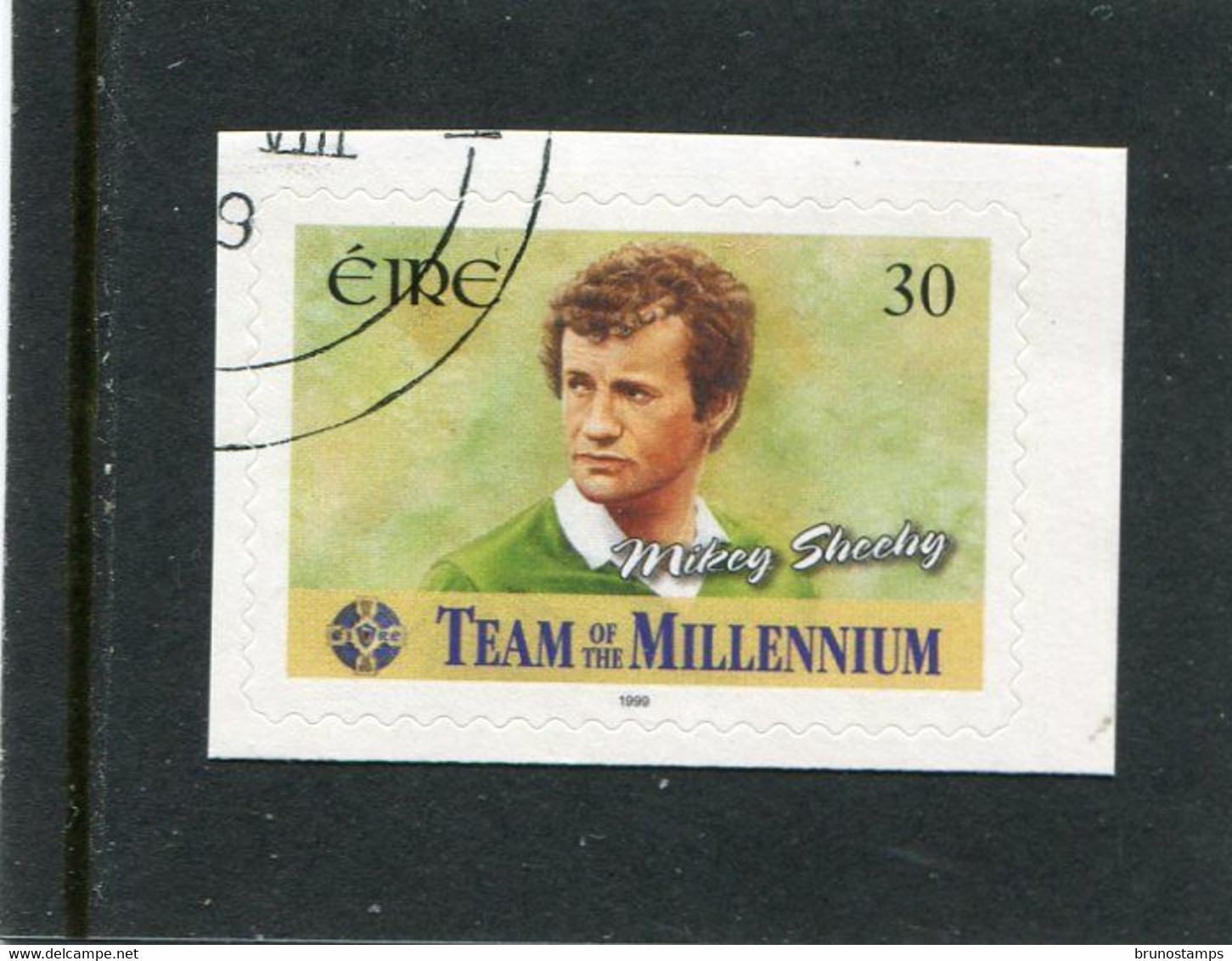 IRELAND/EIRE - 1999  30p  MIKEY SHEEHY  SELF ADHESIVE  FINE USED - Gebraucht