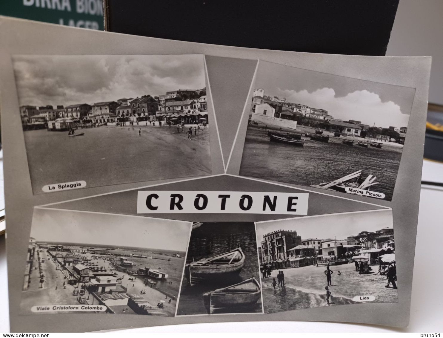 Cartolina Crotone ,vedutine, La Spiaggia,marina Piccola,viale Cristoforo Colombo, Lido 1961 - Crotone