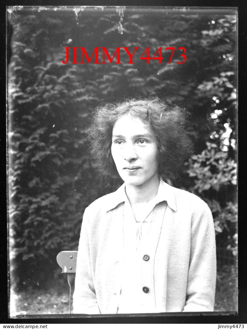 Portrait D'une Jolie Jeune Fille, à Identifier - Plaque De Verre En Négatif - Taille 89 X 119 Mlls - Glass Slides