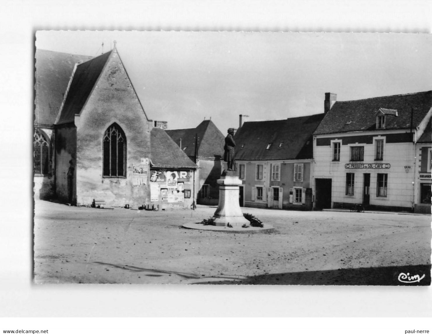 TUFFE : Place Générale Leclerc - Très Bon état - Tuffe