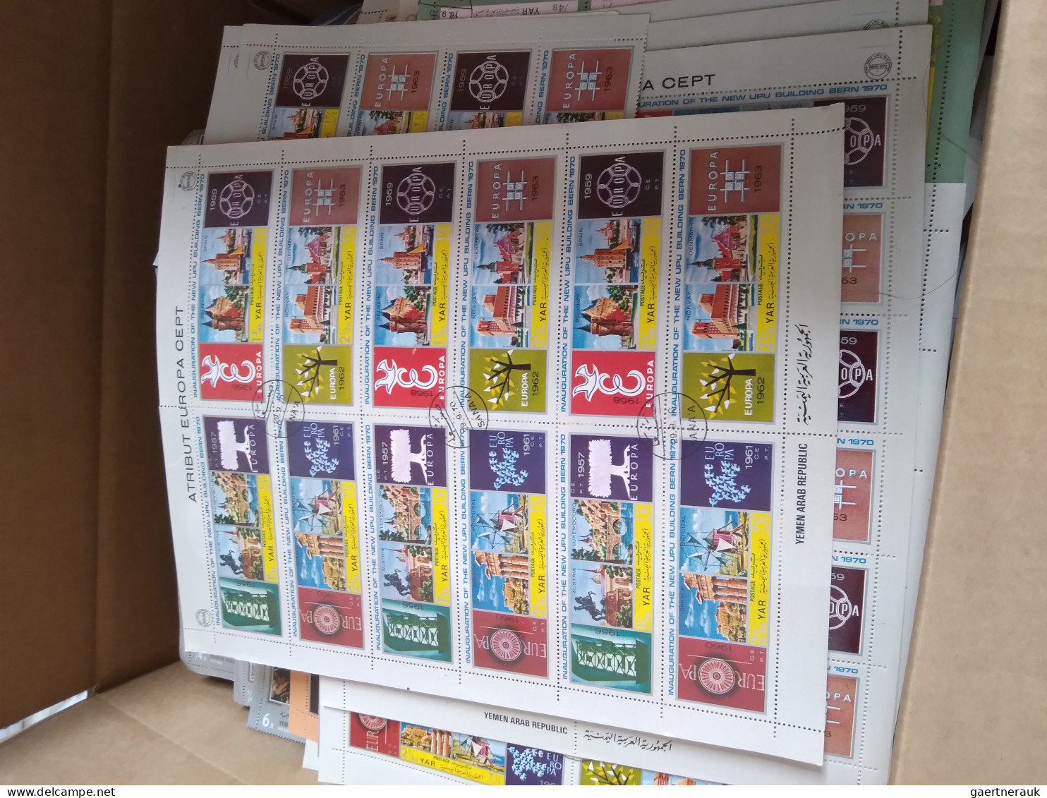 Middle East: "ARABIC WORLD" huge stock of stamps and a lot of Epreuves, proofs,