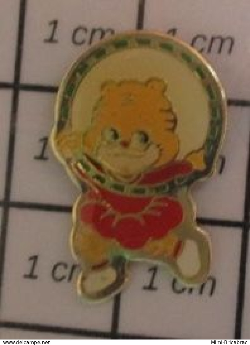 819 Pins Pin's  / Rare Et De Belle Qualité / SPORTS / GYMNASTIQUE GRS CERCEAU TIGRE MASCOTTE - Gymnastiek