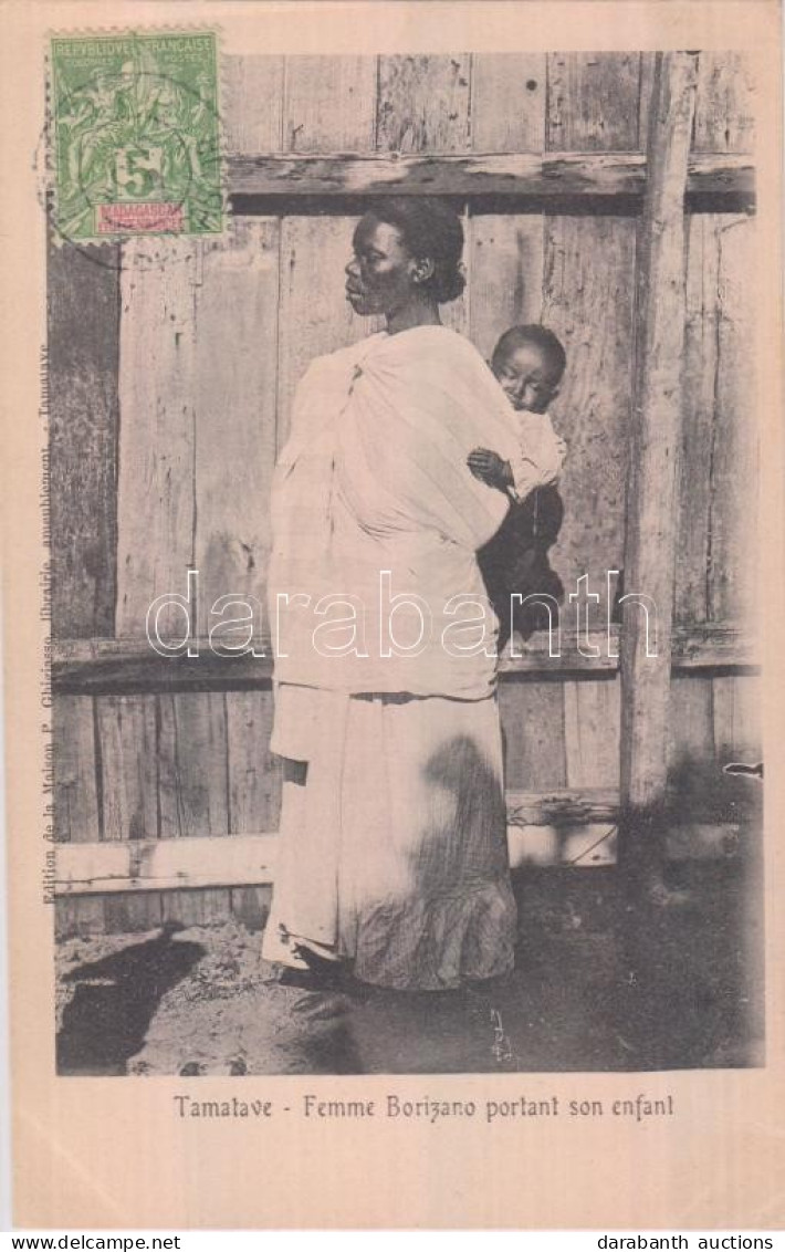 T2 Tamatave, Femme Borizano Portant Son Enfant / Borizano Woman With Her Child, Madagascar Folklore. TCV Card - Zonder Classificatie