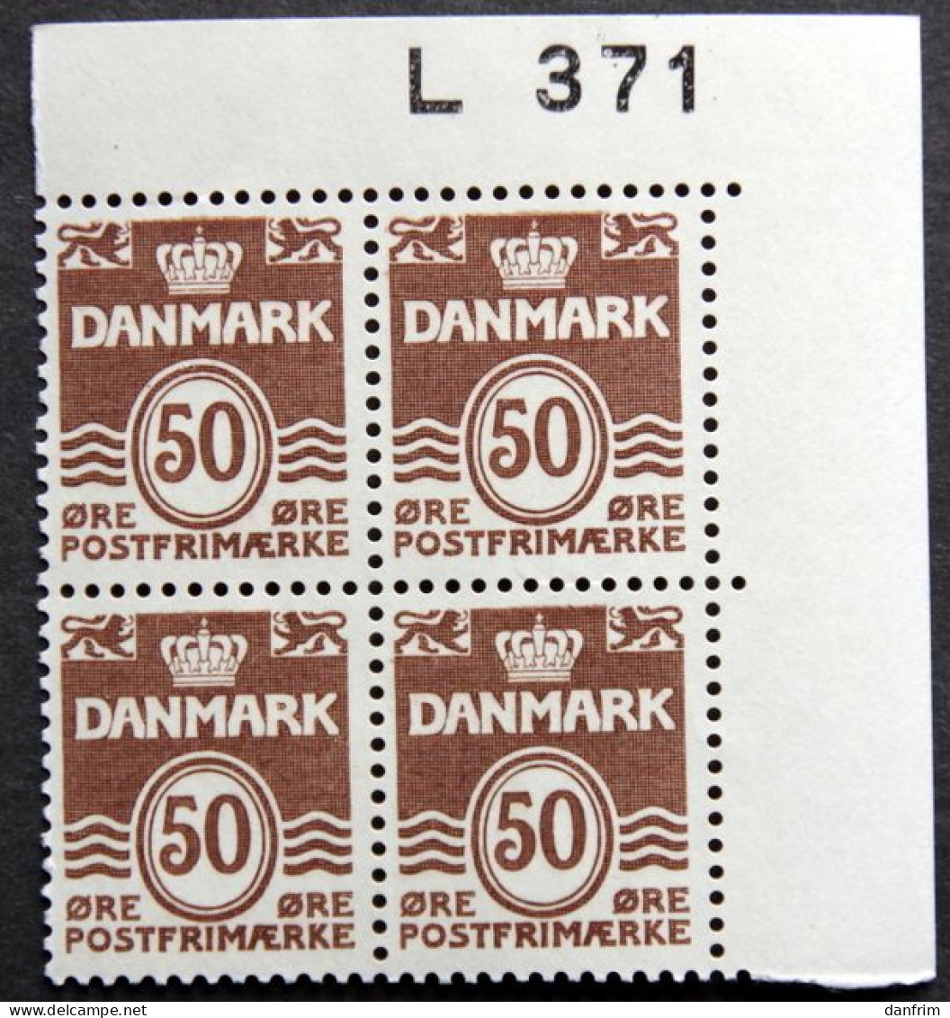 Denmark 1974  MiNr.572  L 371   MNH (** )    (lot KS 1631 - Unused Stamps