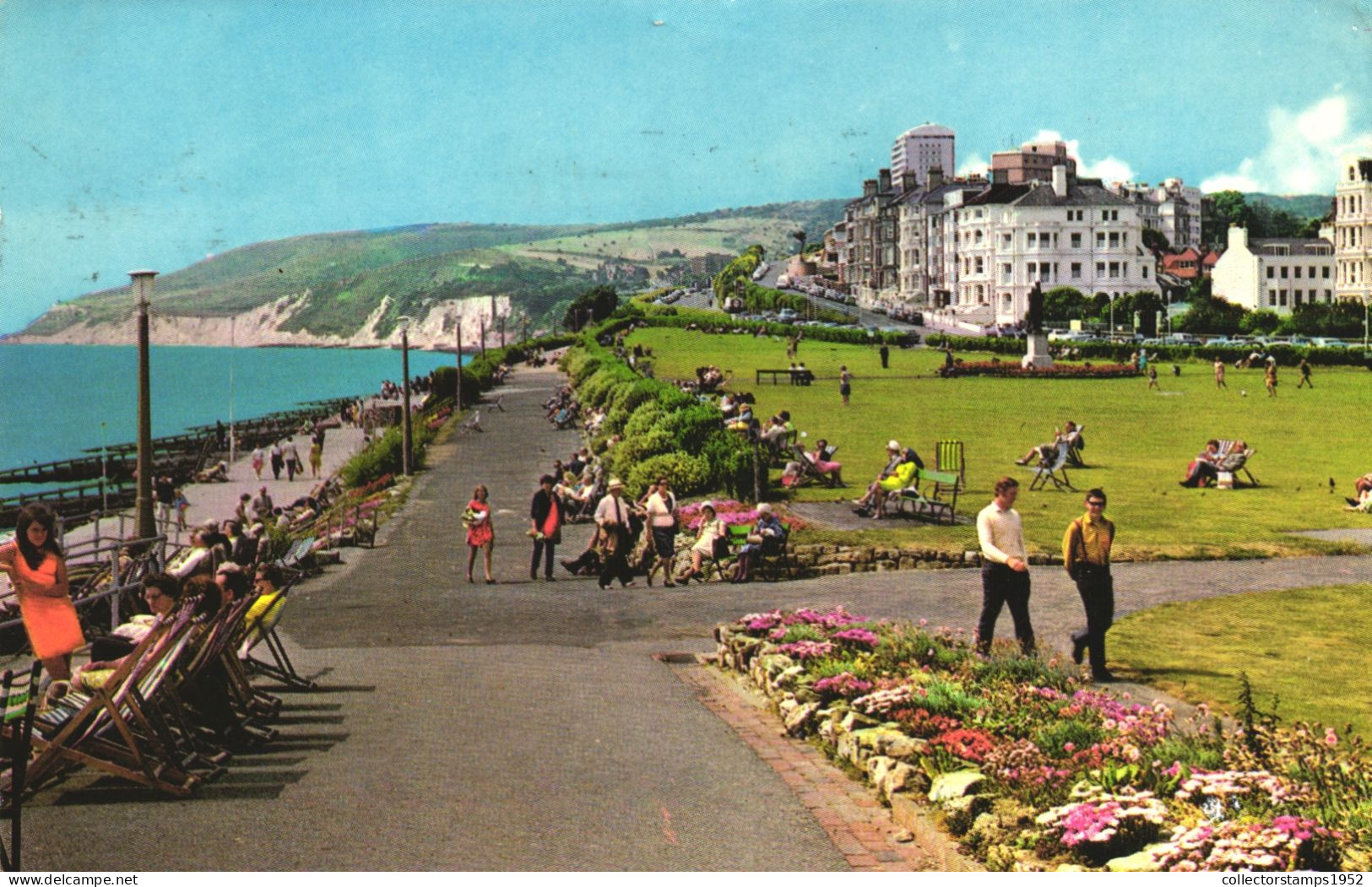 EASTBOURNE, SUSSEX, ARCHITECTURE, PARK, MONUMENT, STATUE, ENGLAND, UNITED KINGDOM, POSTCARD - Eastbourne