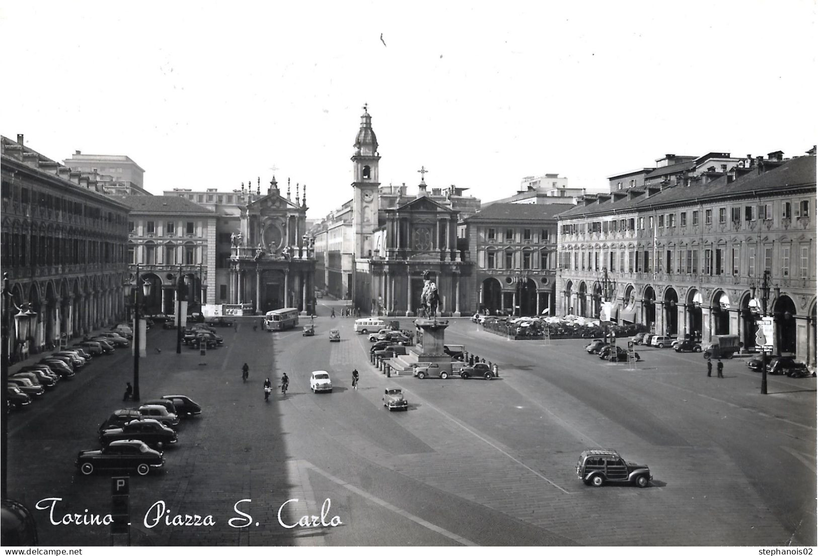 Italie.Turin.Place St Charles - Piazze