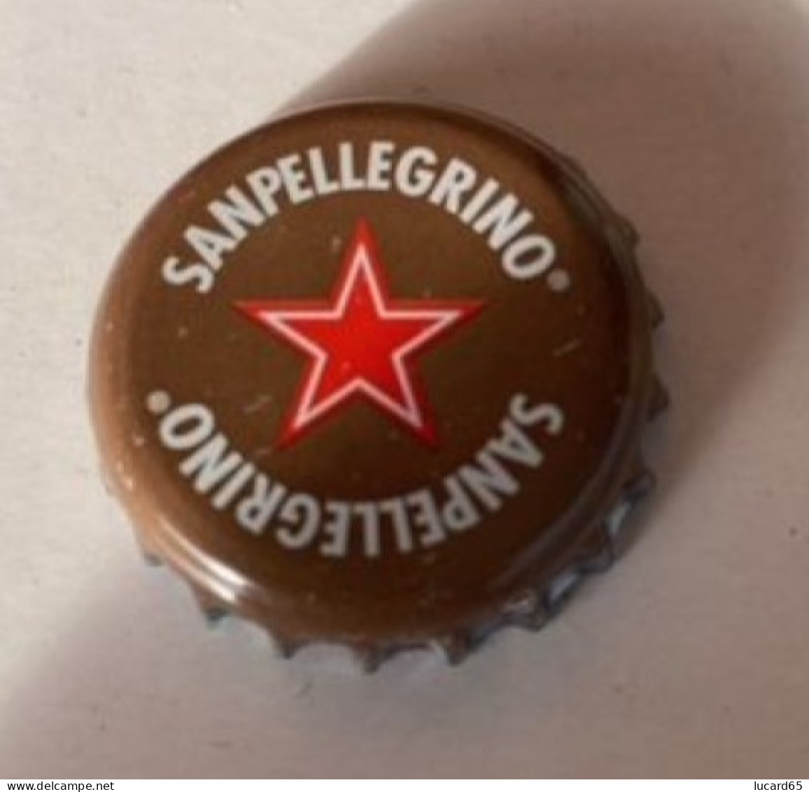 CAPSULE - TAPPO / BOTTLE CAP / KRONKORKEN / SAN PELLEGRINO - Sonstige & Ohne Zuordnung