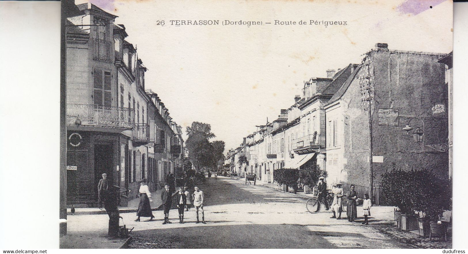 TERRASSON   ROUTE DE PERIGUEUX - Terrasson-la-Villedieu