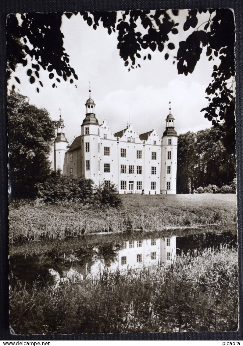 Alemania  Germany   Schloss Ahrensburg - Ahrensburg