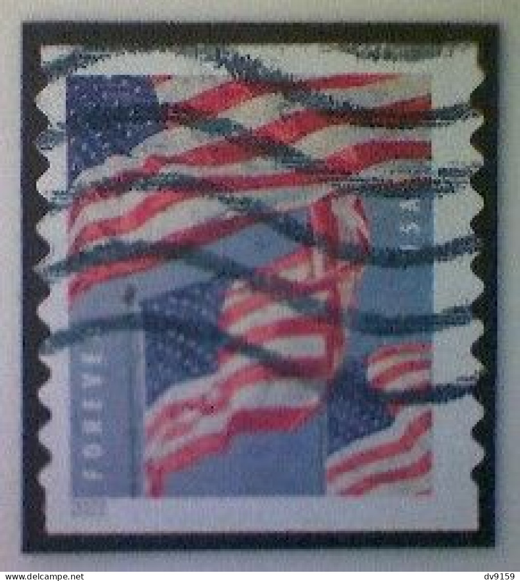 United States, Scott #5657, Used(o), 2022, Three Flags Definitive, (58¢), Red, White, And Dark And Light Blue - Usados