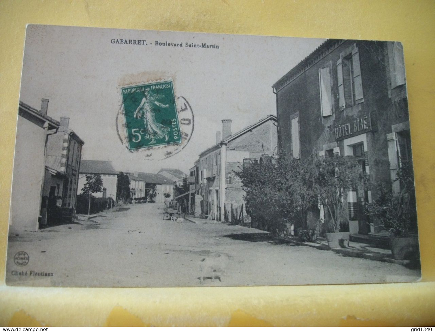 40 1118 CPA - 1916 - VUE DIFFERENTE N°1 - 40 GABARRET. BOULEVARD SAINT MARTIN - ANIMATION - HOTEL BIBE - Gabarret