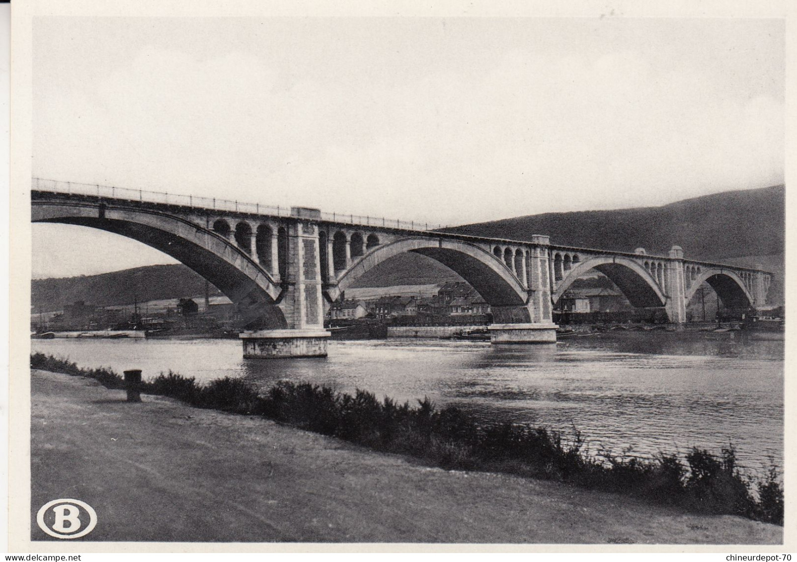 CHEMIN DE FER BELGE  VIADUC DU VAL BENOIT A RENARY - Kunstbauten