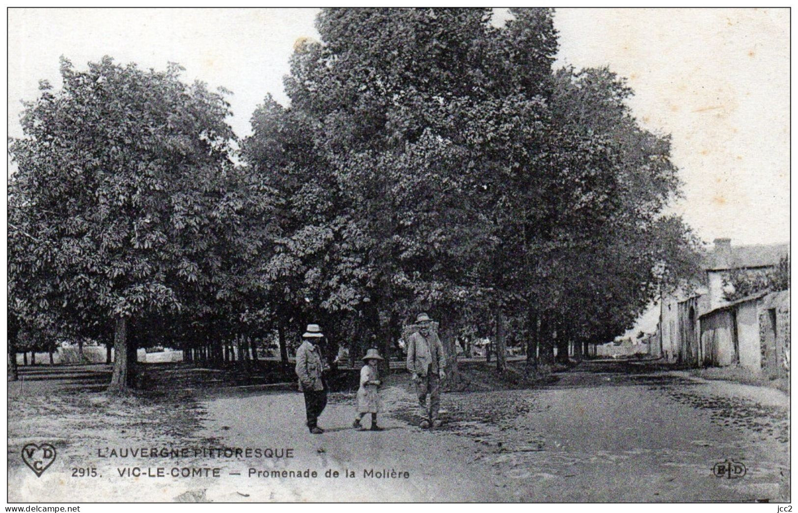 63 - VIC LE COMTE - Promenade De La Molière - Vic Le Comte