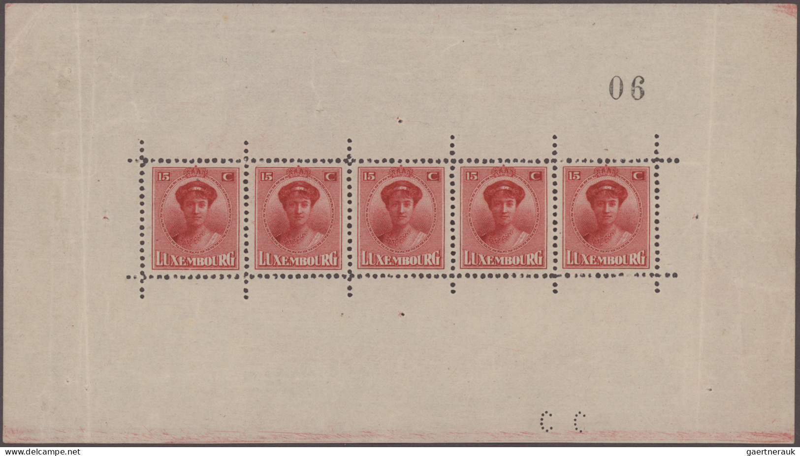 Luxembourg: 1906/1945, Two Mint Mini Sheets, 1906 Wilhelm 10c. Red (Michel No. 7 - Other & Unclassified