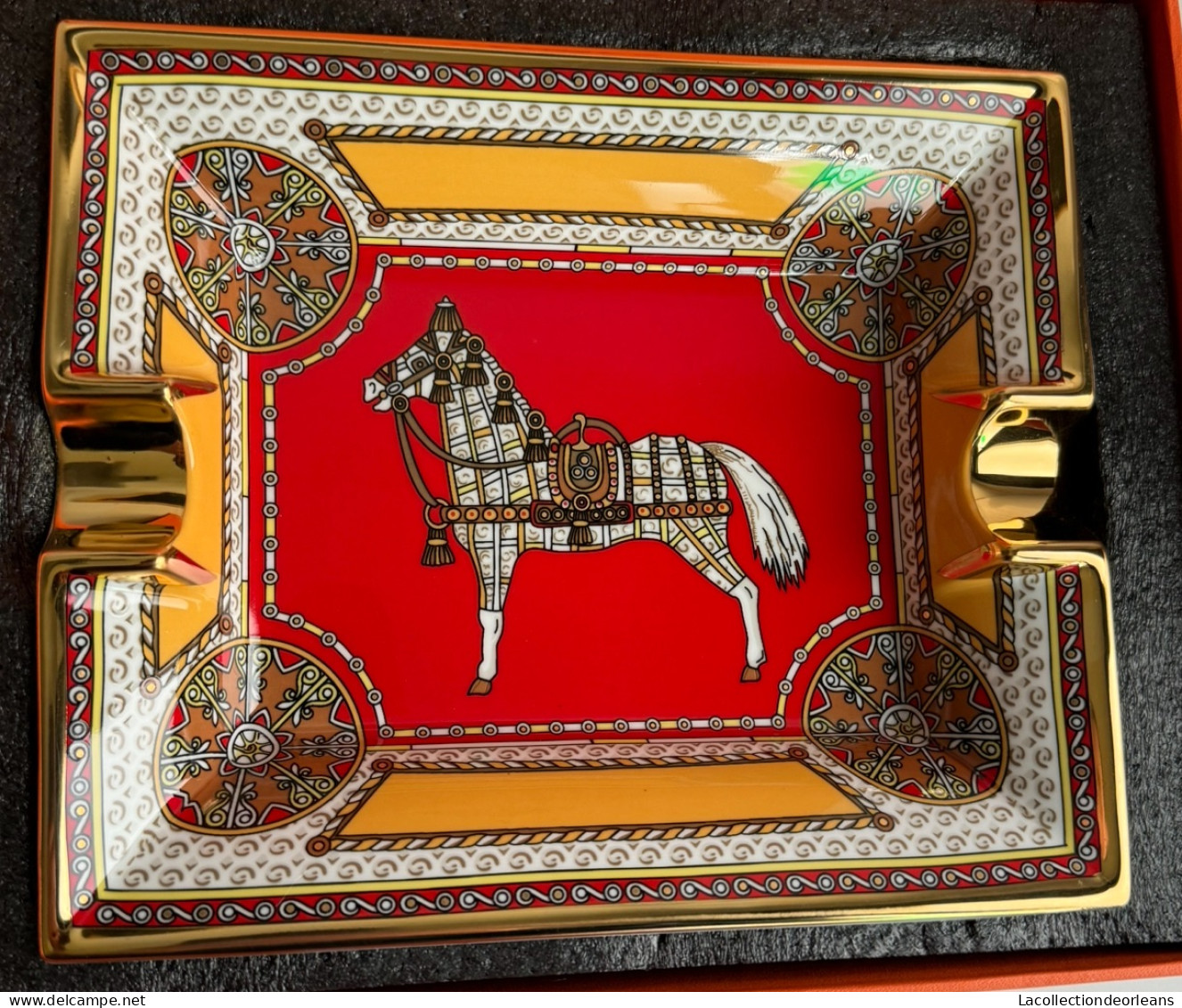 Beautiful Hermes Ashtray Model Cheval D’Orient - Porcelaine